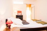 Apartamento de 2 dormitorios con patio