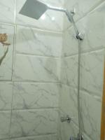 Chambre Double ou Lits Jumeaux avec Salle de Bains Privative