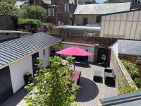 Bel appartement avec jardin au coeur d'Etretat - Ferienwohnung