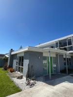 B&B Whakatane - Green Door - One bedroom apartment - Bed and Breakfast Whakatane