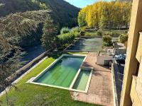 Apartament Rialp amb vistes al riu Noguera Pallaresa - Chambres d’hôtes