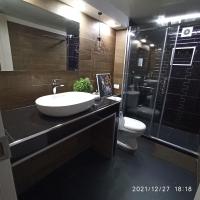 King Studio with Sofa Bed