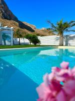 Golden Holiday Villas Private Pools in Sicily - B&B Terrasini