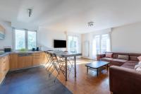 La Nuit en Rose - 3 chambres - Balcon - B&B L'Haÿ-les-Roses