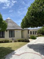 Kelp Cottage - Garden Rooms Private Ensuite near Ocean - B&B Gansbaai