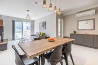 Exquisite modern luxury apt in central Malta - Walking distance to the restaurants & night life - B&B Swieqi