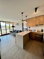 Fabuloso depto 2d/2b en Metro Los Dominicos - B&B Santiago de Chile