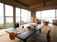 Family Room with Sea View