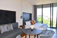 Deluxe Suite with Sea View