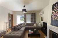 3BR Prime APT a breath away from the Acropolis! - B&B Atenas