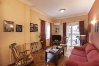 Prime Location 2 BR APT next to the Acropolis - B&B Atenas