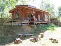 B&B Montbrun-Bocage - Cosy cabane - Bed and Breakfast Montbrun-Bocage