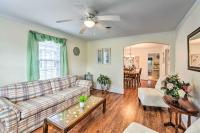Charming Beaufort Getaway Walk to the Waterfront! - Ferienwohnung
