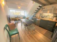 Duplex à Combrit: plage à pied, piscine chauffée et tennis - FR-1-481-101 - B&B