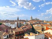 The View - Apartamento reformado con vistas a la Catedral - leonapartamentos - B&B León