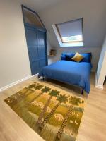 Lovely spacious loft close to train station - B&B Worthing