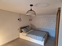 Charmant studio avec terrasse - B&B