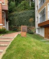 Belíssimo apto 2 suítes em ótima localização de Gramado - B&B