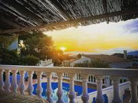 Villa Mas Blau Munt by Host&Joy - B&B Lloret de Mar