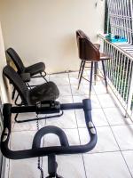 Crystoural Apartment Liguanea Sovereign Apt - 2 Bedrooms, 3 Beds, Host 4 Guest- Kingston! - Chambres d'hôtes Kingston