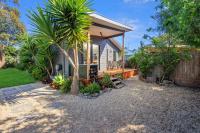 B&B Inverloch - Fontana Family Getaway WiFi - Bed and Breakfast Inverloch