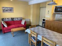 Appartement F2 cabine 6 pers. avec wifi et parking aux Angles - FR-1-295-138 - B&B Les Angles