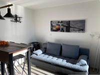 Studio Cabine à Le Barcarès, 4 couchages, terrasse, parking, piscine et activités sportives - FR-1-195-23 - Chambres d'hôtes Le Barcarès
