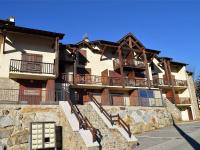 Duplex T4 avec parking et balcon aux Angles - FR-1-593-16 - B&B