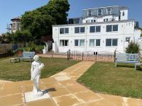 B&B Torquay - Waters Edge Hotel - Bed and Breakfast Torquay