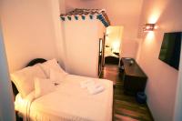 Classic Quadruple Room