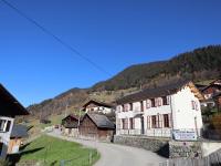 Gîte 15 pers. - Mobilité réduite - Proche Saint-Guérin - Parking, Salle de réunion, Ski room - FR-1-342-260 - Bed and Breakfast
