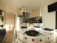Studio rénové 4 pers à Saint-Chaffrey avec balcon, classé 3 étoiles - FR-1-330E-117 - B&B