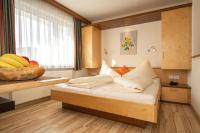 Studio Apartment (2 Adults)