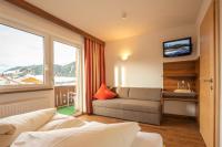 Family Apartment with Balcony