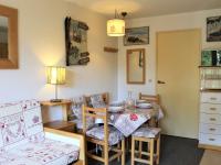 B&B Vars - Appartement Vars, 1 pièce, 4 personnes - FR-1-330B-97 - Bed and Breakfast Vars