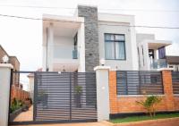 Luxury, Unique 3 Bedrooms House - Ferienwohnung