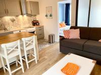 F2 calme, Château, Grand Parquet, Fôret - B&B Avon