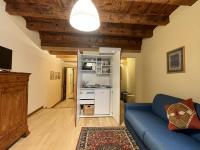 One-Bedroom Deluxe Apartment