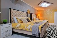 4 bedroom House Coventry Sleep 9 + 3Parking spaces - B&B