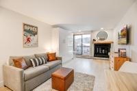 Cedar Lodge Royal Studio Condo: Downtown Frisco - Chambres d’hôtes Frisco