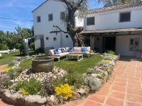 B&B Coín - Beautiful Boutique-Style Villa in Coin with Pool - Bed and Breakfast Coín