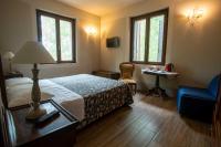 Deluxe Double or Twin Room with Garden View