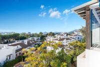 Modern Apartment - 2 Bedrooms, Beachside - Puerto Banús - B&B Marbella