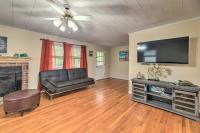 Charming Harkers Island Home - Fish and Boat! - Bed and Breakfast Harkers Island