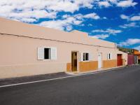 Apartamento Arona very quiet with WIFI - B&B