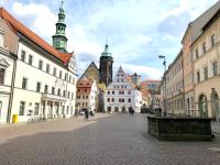 Hip & Minimalist meets Historical Old Town - Ferienwohnung