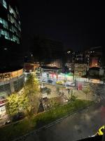 Deluxe Apartment In City Center - B&B Tirana