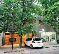 Aura Apart -amplio, luminoso, en microcentro, con estacionamiento incluido- - Chambres d'hôtes San Rafael
