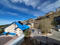 Apartamento Acebo Premium con parking y WiFi by SURYNIEVE - B&B Sierra Nevada