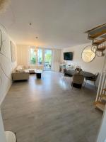 Reihenhaus mit Garten und Terrasse an der Messe. - Ferienwohnung